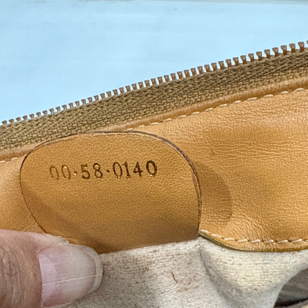 Gucci Micro GG Monogram Boston Bag - Picture 13 of 16